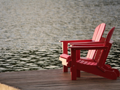 chairs-on-the-dock.png